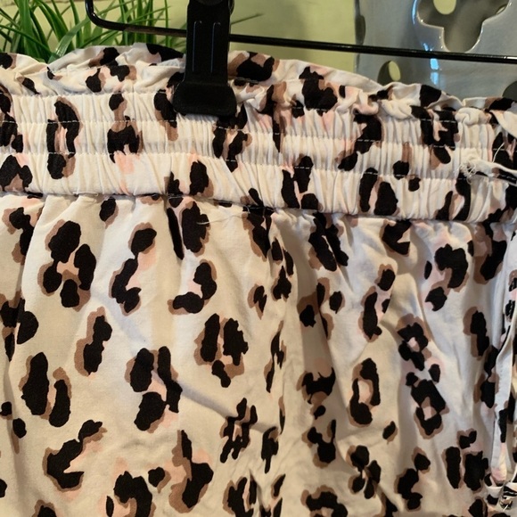 Express Tie Waist Leopard Print Casual Pull On Shorts with Pockets Pink Tan XL - Picture 4 of 7